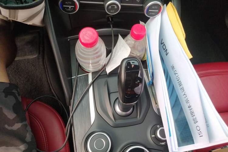 Used Alfa Romeo Giulia 2019 2.0T 280HP Black Package Limited Edition