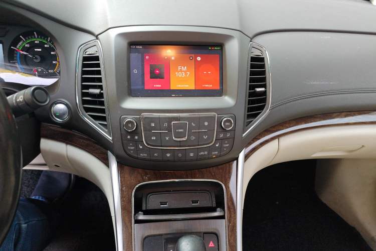 Used Roewe e950 2016 1.4T Luxury Edition
