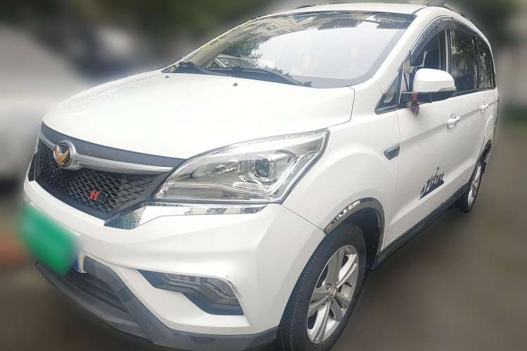 Used HYOSOW H3 2015 1.5L manual luxury version