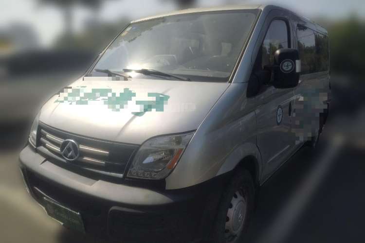 Used SAIC MAXUS 2016 2.5T Manual Aoyuntong National V Short Wheelbase Low-Roof 6-Seater