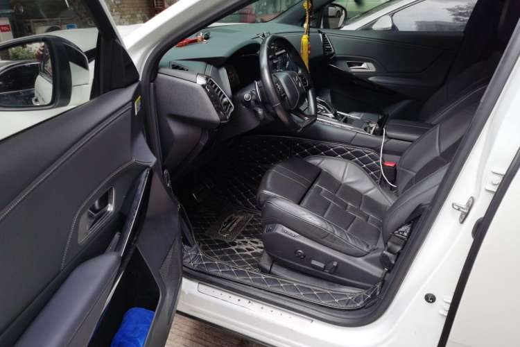 Used DS 7 2018 45THP Rivoli Pioneer Edition