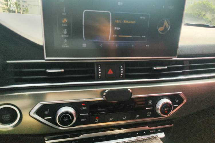 Used JETOUR X70S 2019 1.5T Automatic ZHENG TU Version China V Standard
