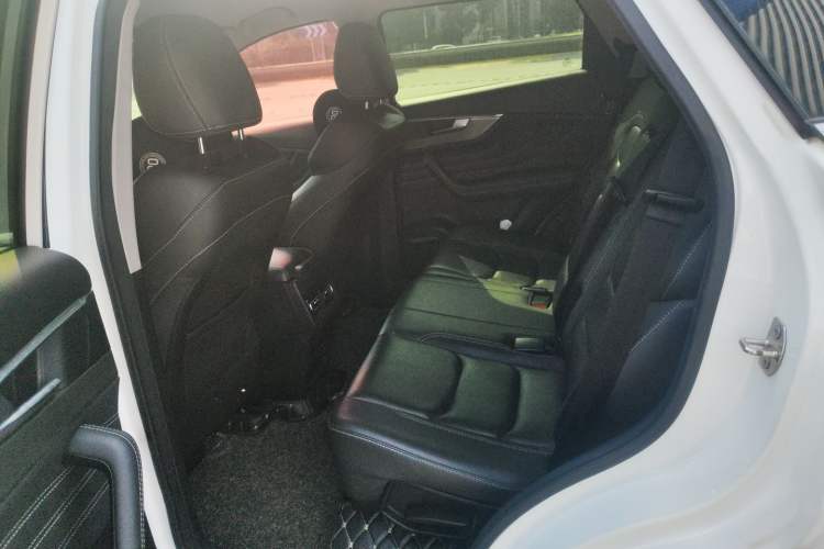 Used JETOUR X70S 2019 1.5T Automatic ZHENG TU Version China V Standard
