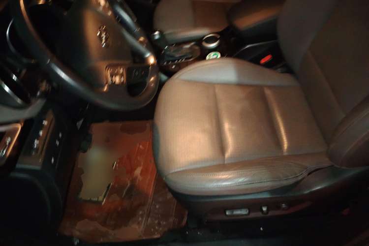 Used Hyundai Grand SantaFe 2013 3.0L 6-Seater Four-Wheel Drive Luxury Edition Left Front Seat