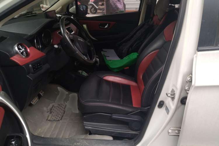 Used Haval H1 2016 Blue Label 1.5L AMT Luxury Model