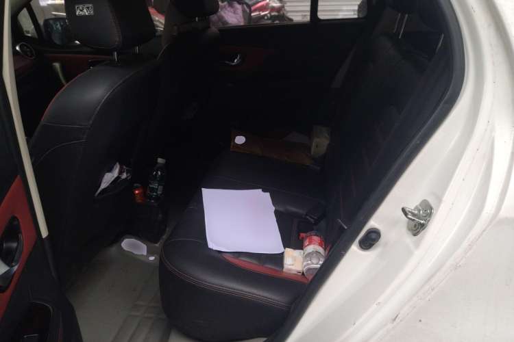 Used Haval H1 2016 Blue Label 1.5L AMT Luxury Model