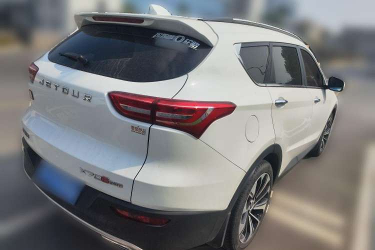 Used JETOUR X70S 2019 1.5T Automatic ZHENG TU Version China V Standard
