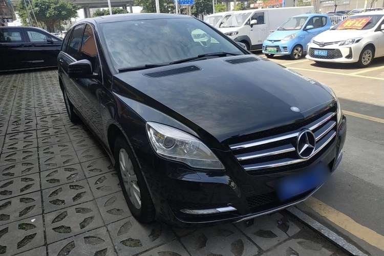 Used Mercedes-Benz R-Class 2017 R 320 4MATIC Business Edition Prestige Model