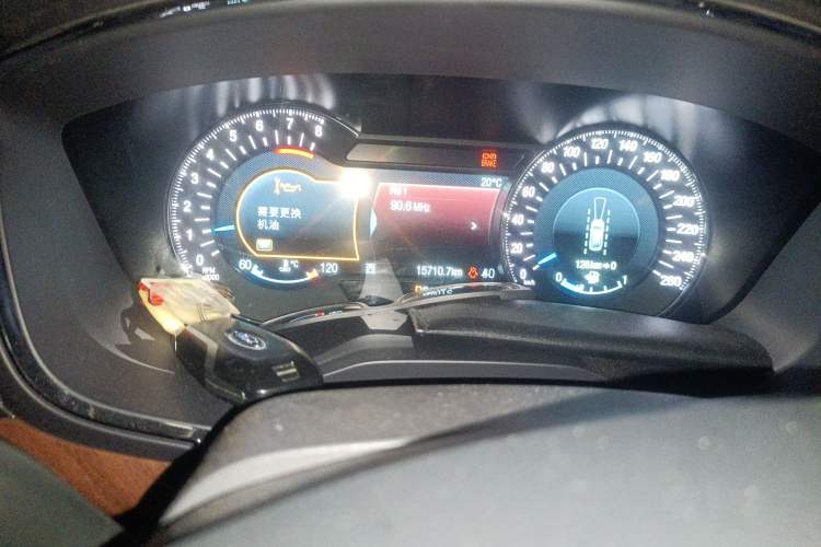 Used Ford Taurus 2017 EcoBoost 325 V6 Flagship Model
