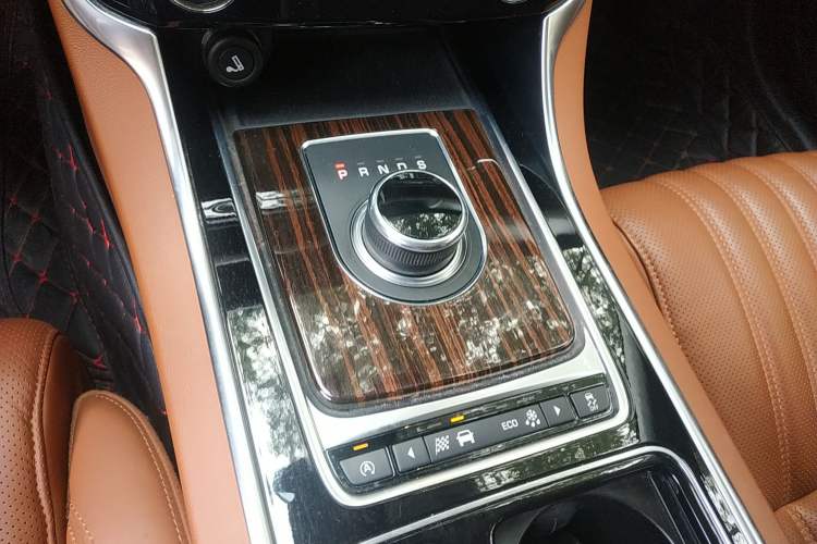 Used Jaguar XFL 2017 XFL 2.0T 240PS Luxury Edition