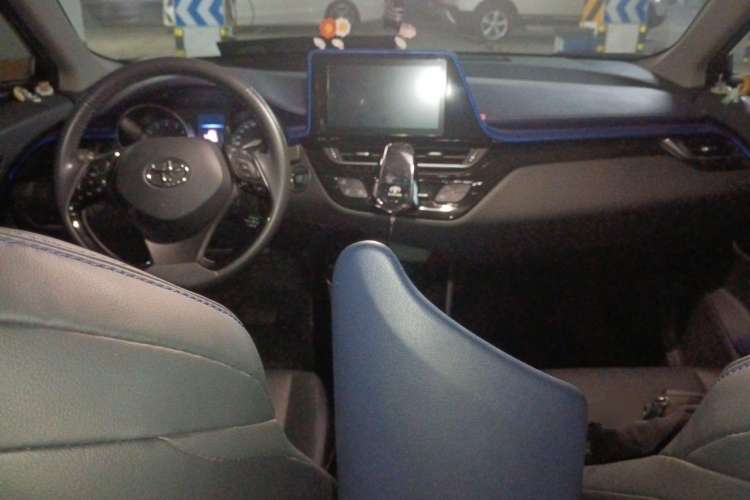 Used Toyota C-HR 2021 2.0L Luxury Edition
