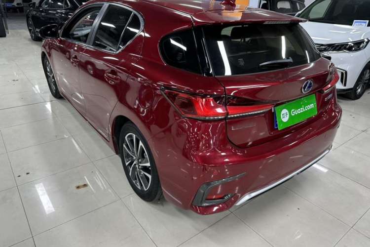 Used Lexus CT 2017 CT200h Comfort Edition Monochrome China V Standard
