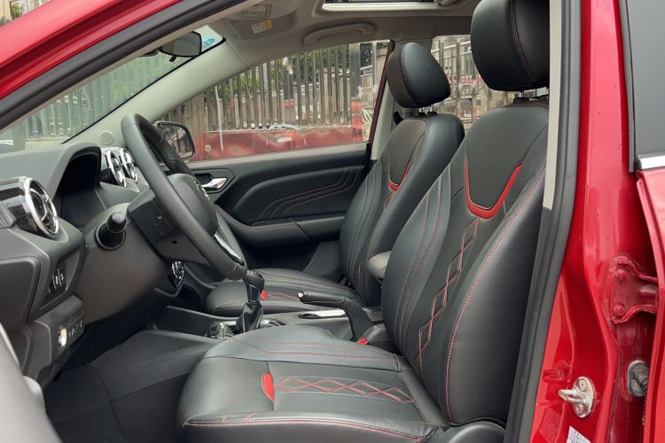 Used Soueast DX3 2018 1.5L Manual Luxury Model
