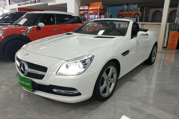 Used Mercedes-Benz SLK-Class 2011 SLK 200 Fashion Model
