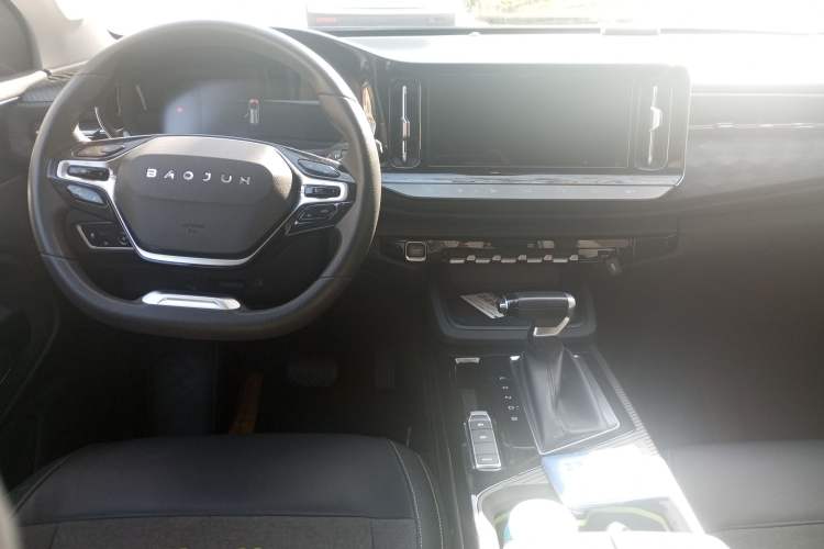Used Baojun RM-5 2019 1.5T CVT Elite Version with 24-Hour Online Service 6 Seats
