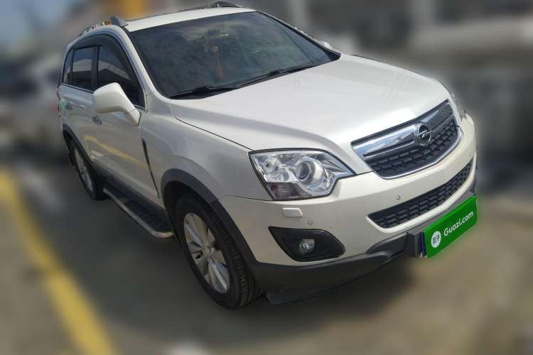 Used Opel Antara 2012 2.4L Two-Wheel-Drive Luxury Edition