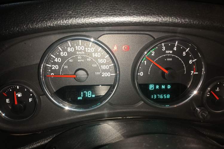 Used Jeep Wrangler 2013 3.6L Sahara Four-Door Edition
