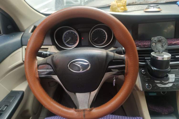 Used Soueast V5 Lingzhi 2014 1.5L Manual Standard Edition Steering Wheel