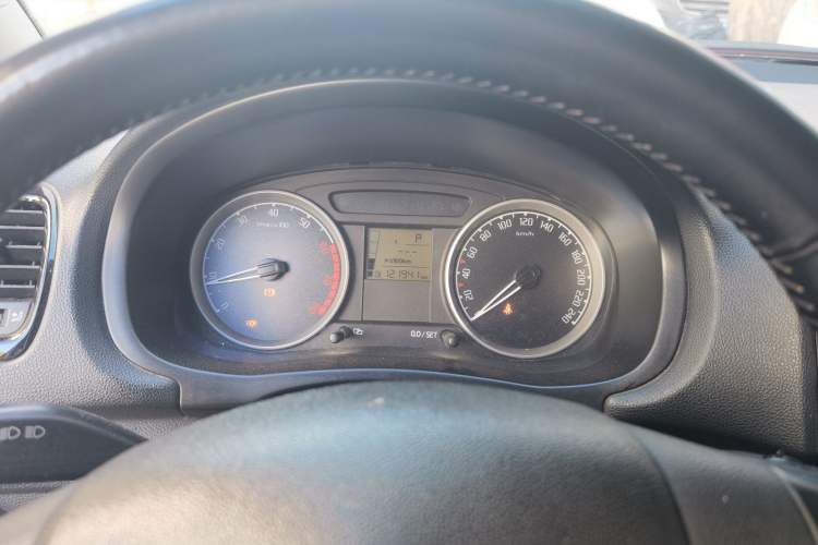 Used Skoda Fabia 2009 1.6L Automatic Crystal Edition

