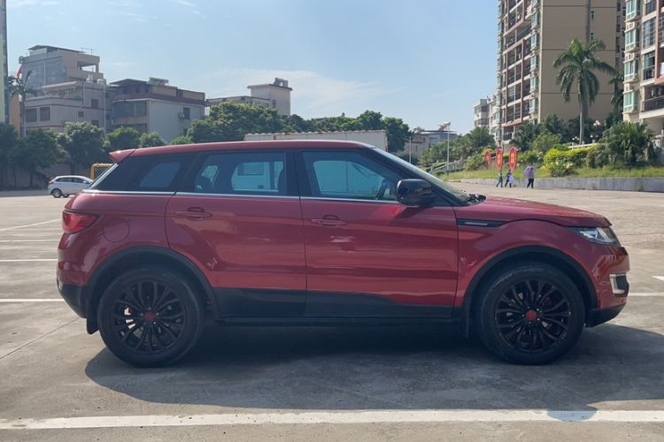 Used Land X7 2015 2.0T Panoramic Prestige Edition
