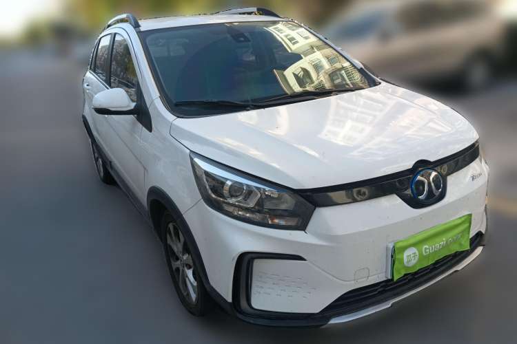 Used BAIC New Energy EC5 2019 New Style Edition Front Right 45 Deg
