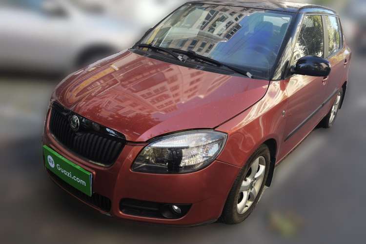 Used Skoda Fabia 2009 1.6L Automatic Crystal Edition