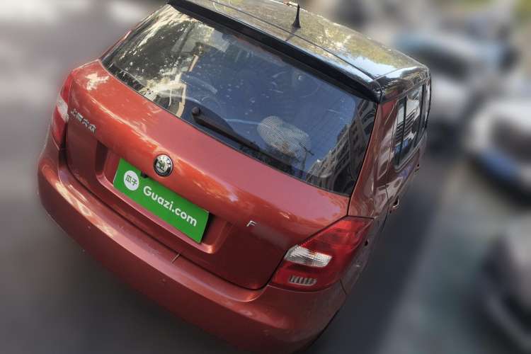 Used Skoda Fabia 2009 1.6L Automatic Crystal Edition
