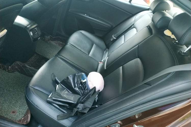 Used Kia K4 2014 1.8L Automatic DLX