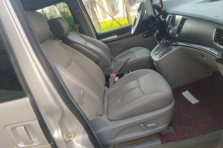 Used JAC Refine M5 2016 2.0T Gasoline Automatic Business Edition