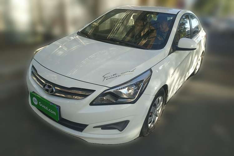 Used Hyundai Verna (older generation) 2014 1.4L Manual Fashion GS Model
