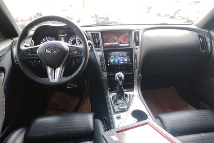 Used Infiniti Q50 2014 3.7L Luxury Sport Edition