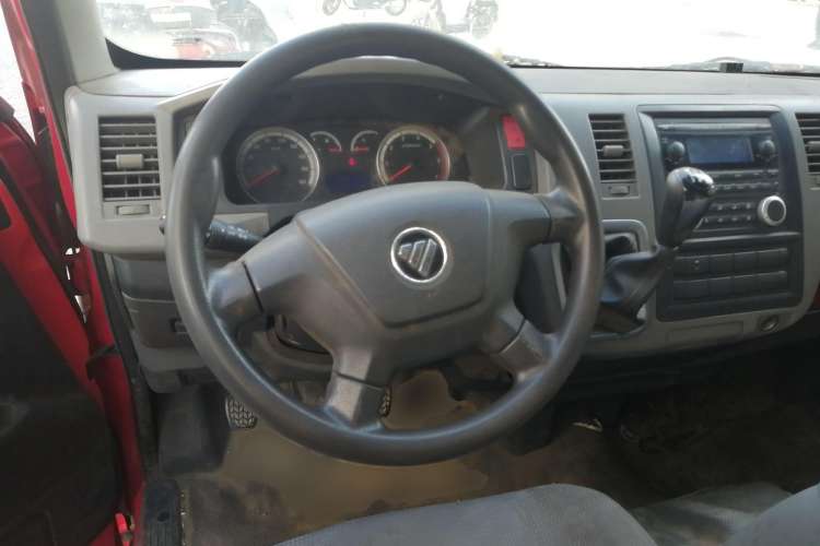 Used Foton Scenic G7 2017 2.0L Long-Wheelbase Commercial Van High Roof 2 Seats 4Q20M