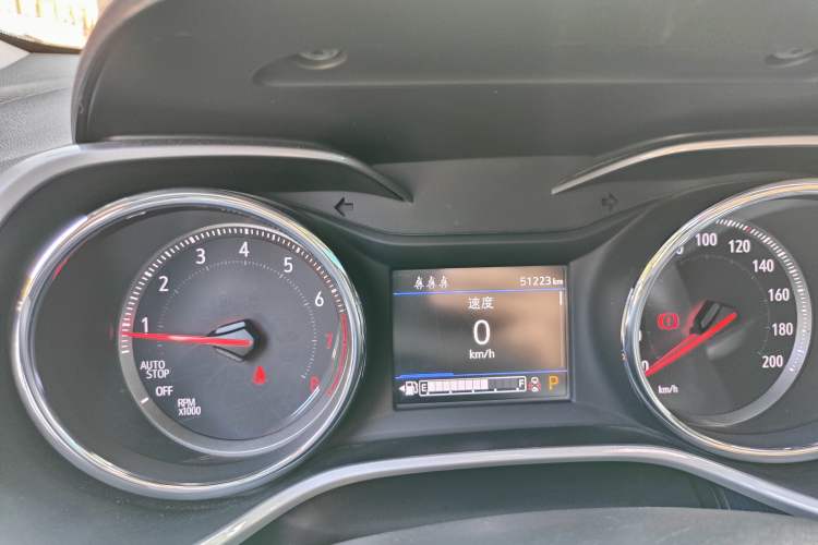 Used Chevrolet Trax 2019 Redline 335T CVT Luxury Edition China VI Standard
