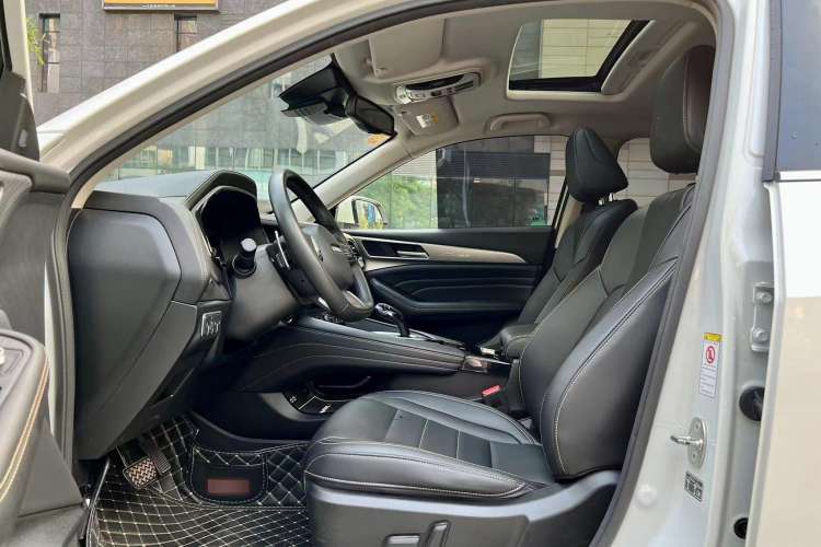 Used Haval F7x 2021 2.0T Two-Wheel Drive Intelligent Technology Edition Interior 3