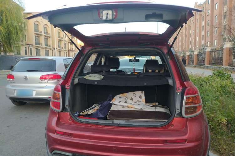 Used Suzuki SX4 2010 Hatchback 1.6L Manual Champion Limited Edition