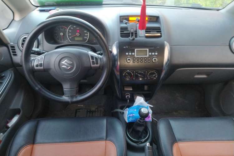 Used Suzuki SX4 2010 Hatchback 1.6L Manual Champion Limited Edition