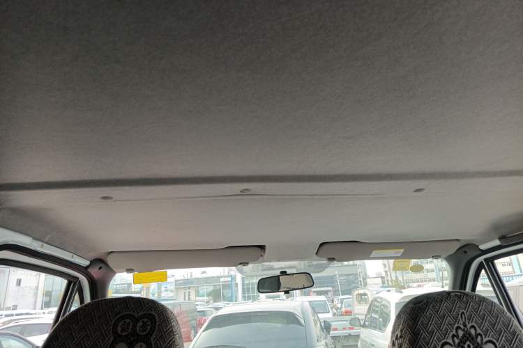 Used JMC Transit 2019 2.8T Commercial Version Short Wheelbase Low Roof 6-Seater China VI Emission Standard JX493