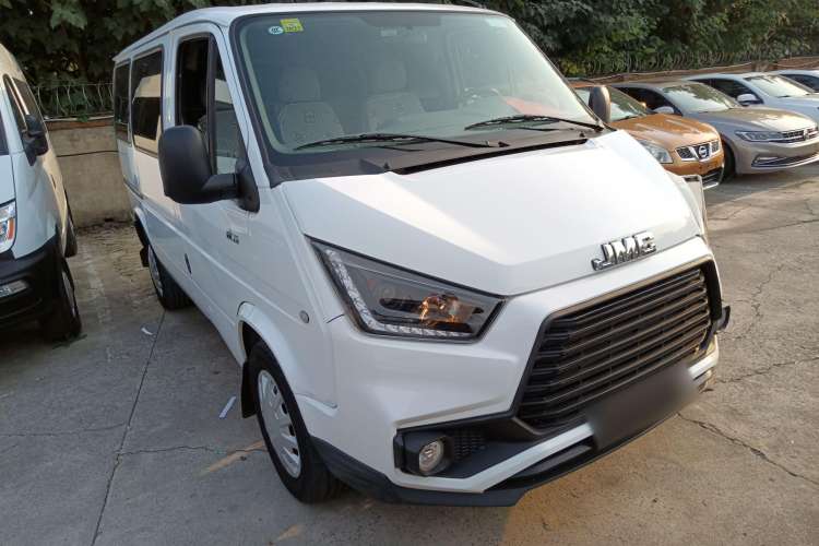 Used JMC Transit 2019 2.8T Commercial Version Short Wheelbase Low Roof 6-Seater China VI Emission Standard JX493