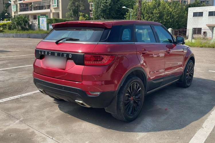 Used Land X7 2015 2.0T Panoramic Prestige Edition
