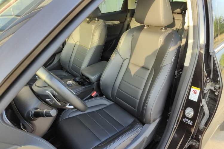 Used Haval F7 2020 2.0T Two-Wheel Drive i-Van