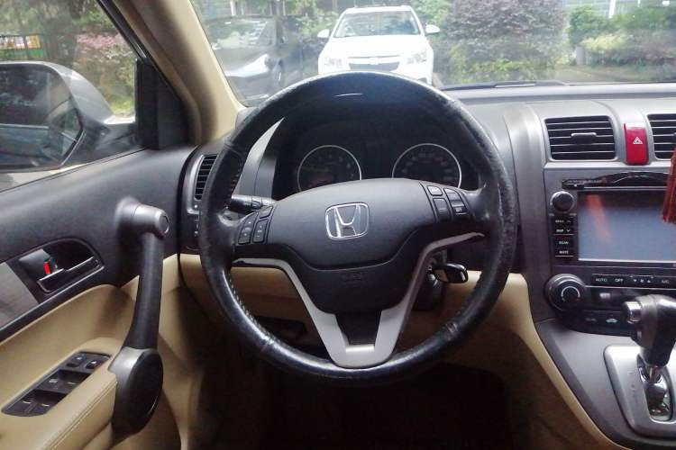 Used Honda CR-V 2010 2.4L automatic four-wheel drive luxury version