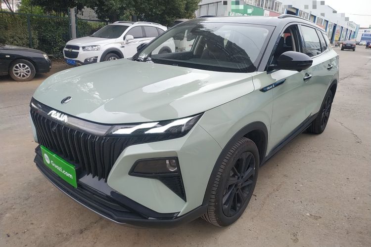 Used Dongfeng Aeolus Huge 2022 Mach Dual-Motor 1.5T MHD Dare-to-Dream Edition