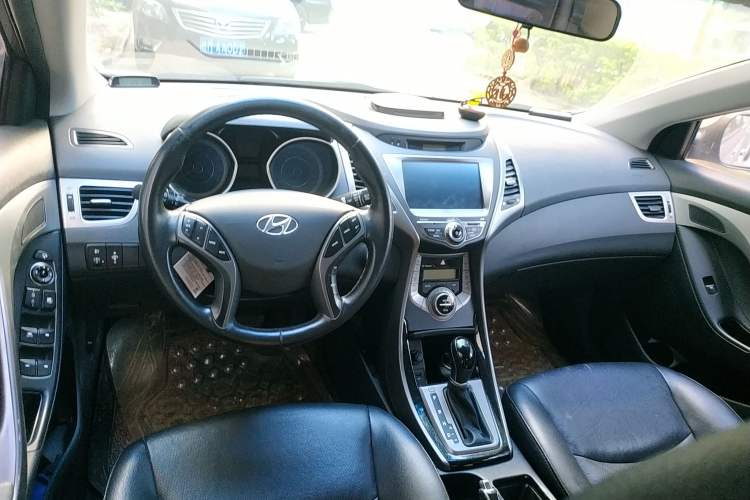 Used Hyundai Elantra (5th Generation / Langdong) 2015 1.6L Automatic Luxury Model