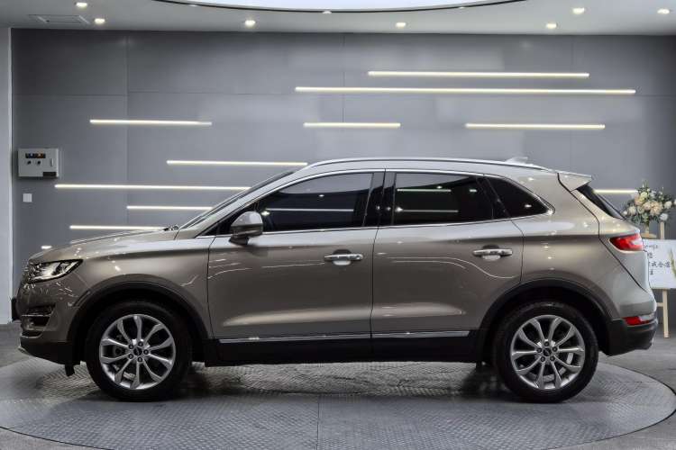 Used Lincoln MKC 2019 2.0T Two-Wheel Drive Zunya Version China VI Standard