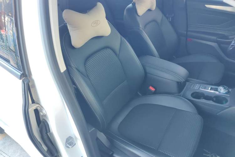 Used Ford Focus 2020 Sedan EcoBoost 180 Automatic Trend Edition
