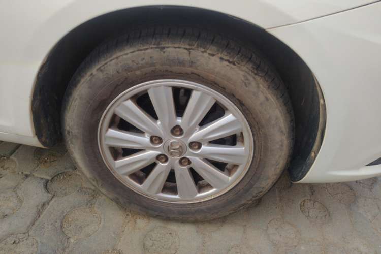 Used BAIC Senova D50 2014 1.5L manual standard version
