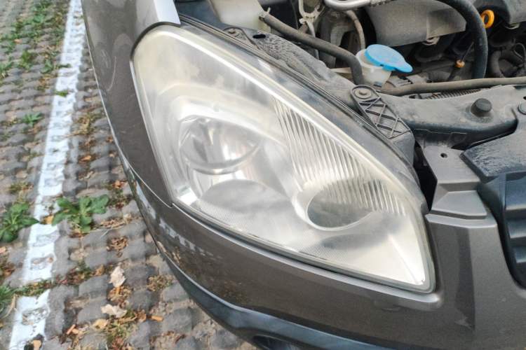 Used Nissan Qashqai 2010 20X LE CVT 2WD Right Front Headlight