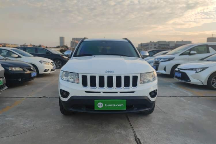 Used Jeep Compass 2013 2.4L four-wheel drive luxury version