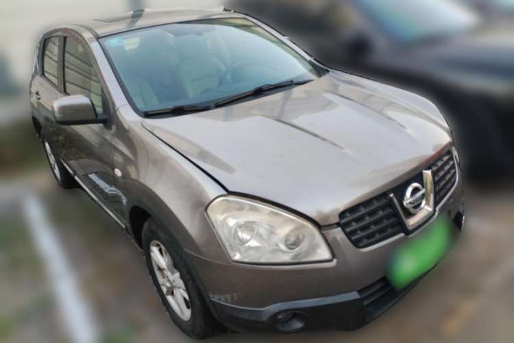 Used Nissan Qashqai 2010 20X LE CVT 2WD Front Right 45 Deg