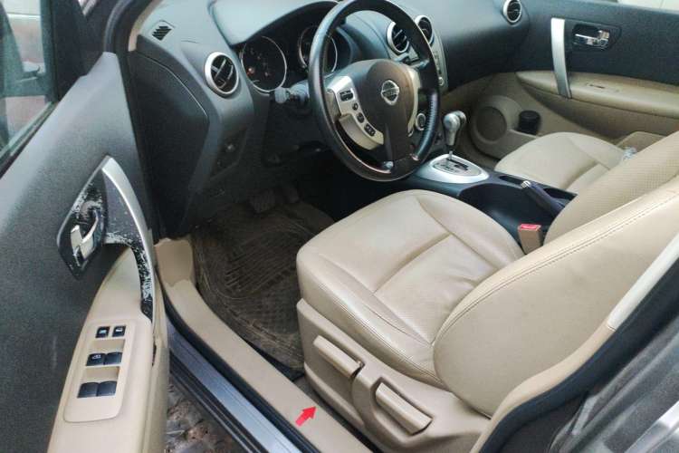 Used Nissan Qashqai 2010 20X LE CVT 2WD Driver Seat